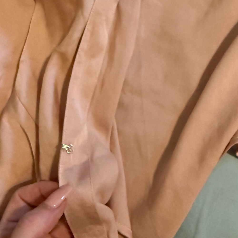 Victoria's Secret Blush Satin Crop Top- Size Medium - Picture 4 of 4